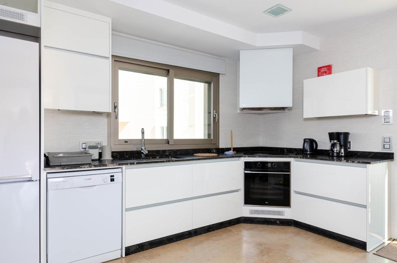 Yourhouse Juan, Modern House At The In Mallorca North Can Picafort (Mallorca)